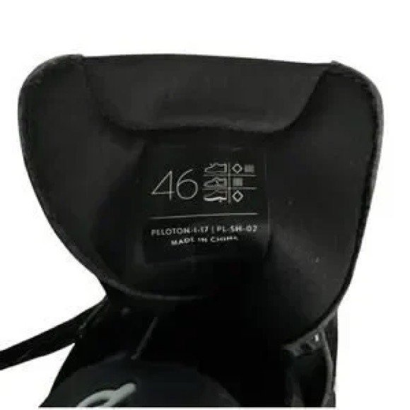 ad - Peloton Unisex Cycling Shoes with Cleats EU 46 / US Men’s 12 / Women’s 13.5 - Picture 7 of 7